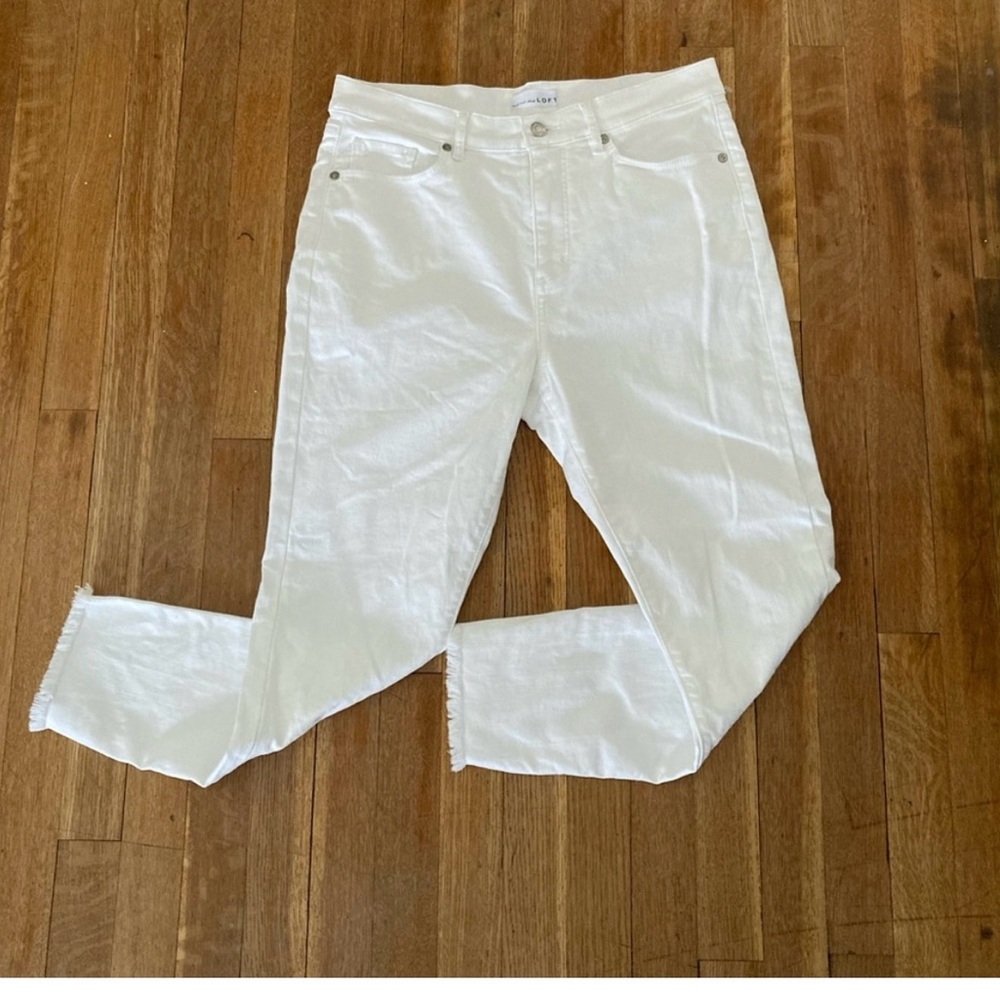 LOFT Made and Loved Skinny Crop Ankle Jeans Women's 30/10 White Frayed Hem